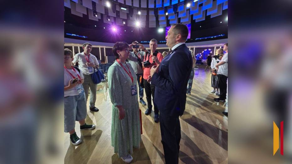 Председатель Витебского облисполкома рассказал о взаимодействии с Воронежской областью гендиректору РИА «Воронеж» Наталье Филь