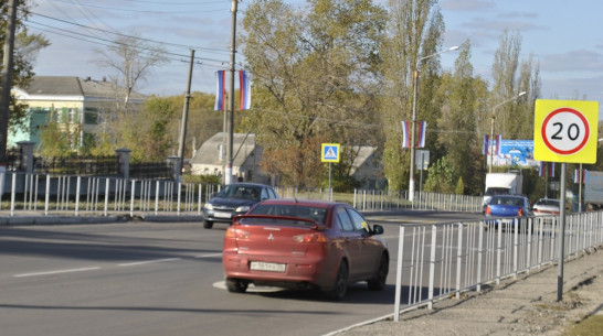 В Лисках оборудовали пешеходные переходы повышенной безопасности