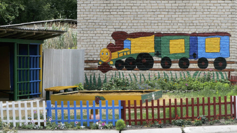 Детсад в Воронежской области заплатит 95 тыс рублей за незаконное увольнение воспитательницы