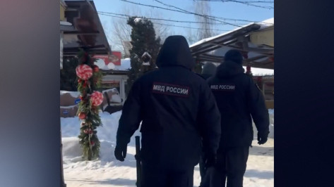 Воронежские полицейские выявили 17 нарушений миграционного законодательства