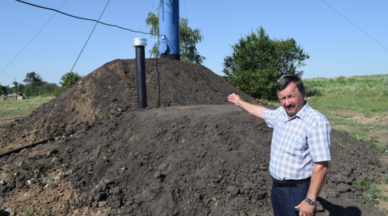 В рамонском селе Хвощеватка установили новую водонапорную башню