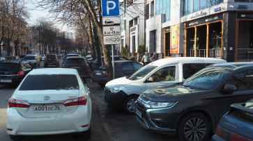Парковка в центре Воронежа станет бесплатной 8 марта
