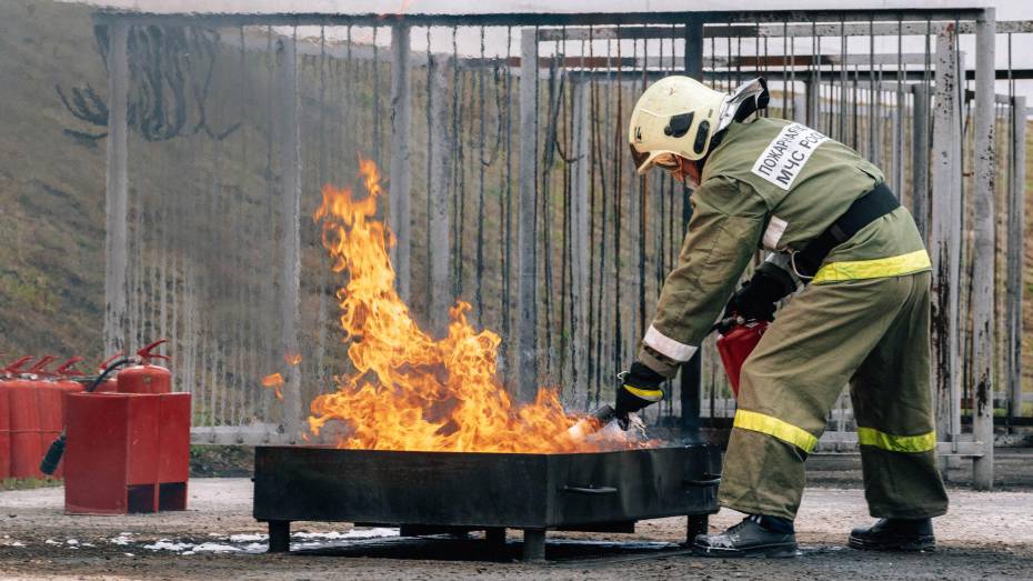 На Нововоронежской АЭС прошли соревнования по пожарно-прикладному спорту