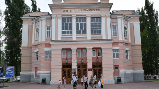 Фасаду Борисоглебского драмтеатра вернут исторический цвет