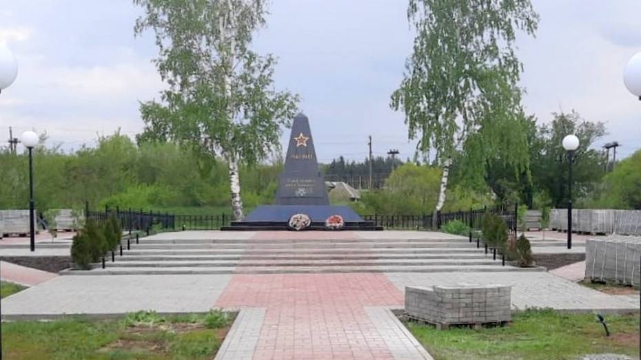 В терновском поселке Есипово сделают сквер вокруг мемориала Памяти