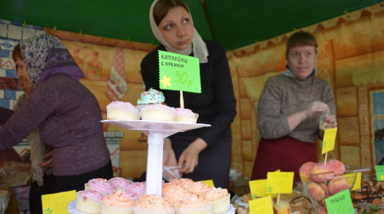 Жены воронежских священников приготовили благотворительные капкейки