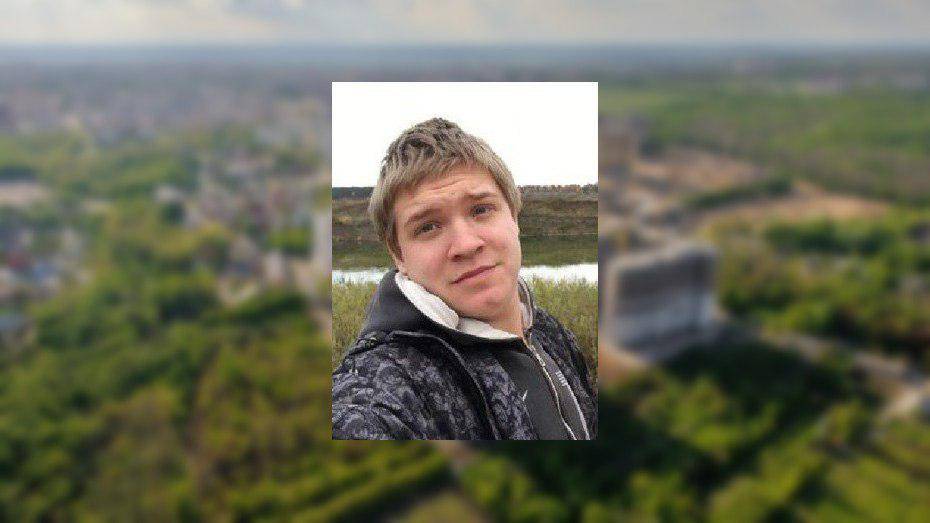 В Воронеже после занятий в университете пропал 20-летний парень