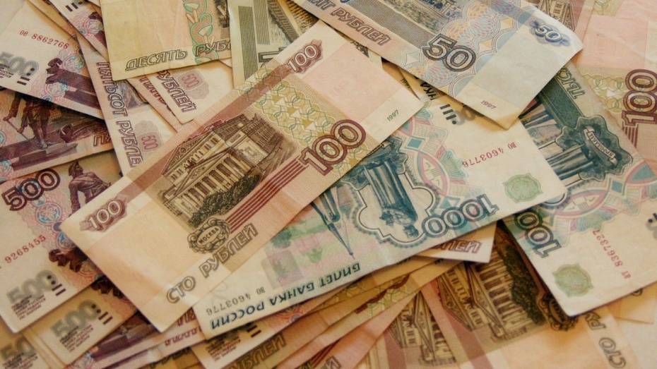 Житель Воробьевского района ответит в суде за кражу денег у знакомого