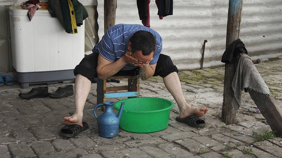 В Воронеже опубликовали график отключения горячей воды на май