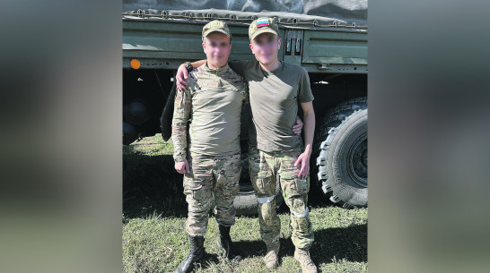 В Воронежской области два родных брата отправились на СВО