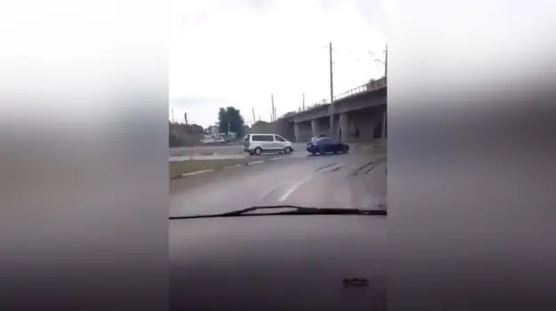 «Тормоза не сработали»: видео из салона «скорой», попавшей в жесткое ДТП в Воронеже