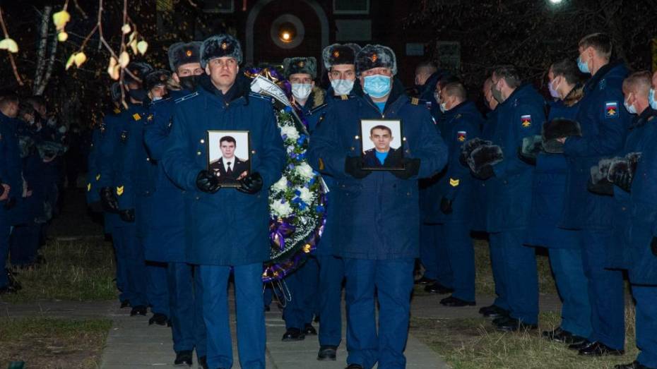 С убитыми на Балтиморе военными простились в Воронеже