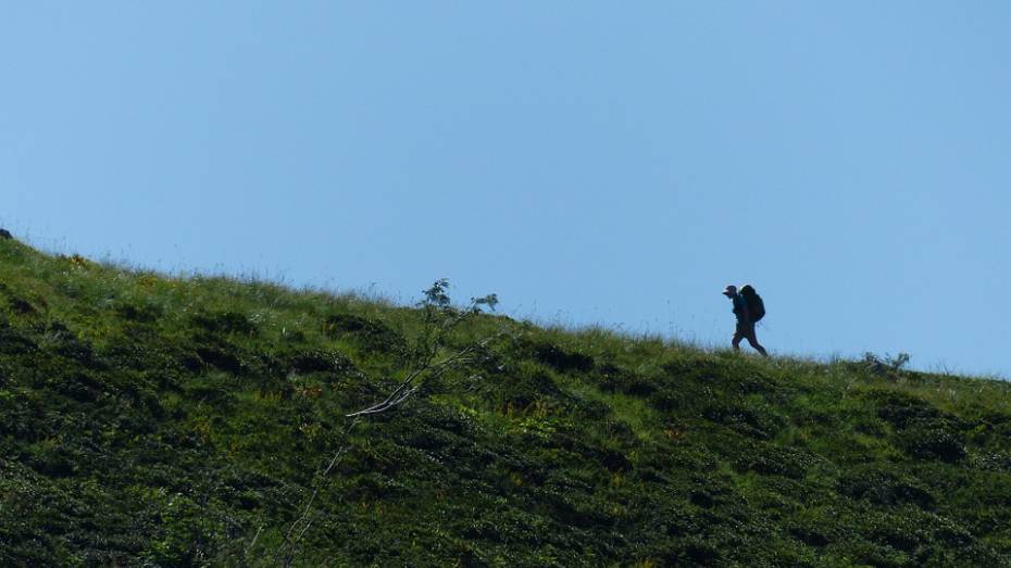 Турист из Воронежа застрял на склоне горы в Анапе