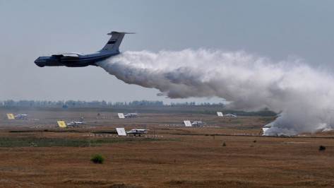 Воронежские спасатели подготовили авиацию для тушения возможных пожаров после «Авиадартса»