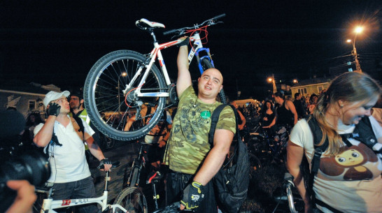 Воронежец подарит велосипед участнику Велоночи