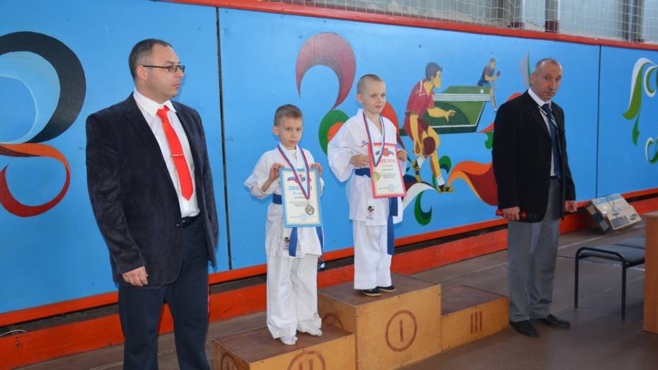 Поворинские спортсмены выиграли 5 золотых медалей на областном турнире
