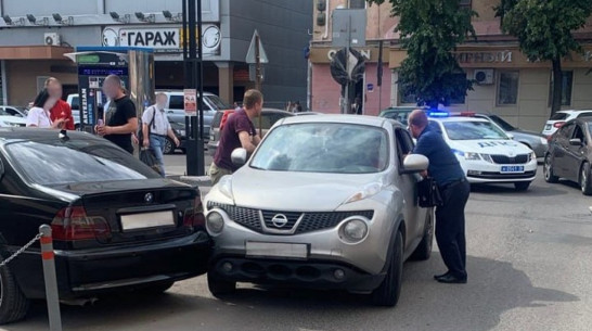 В центре Воронежа Nissan сбил 67-летнюю женщину