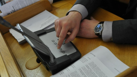 Менеджера воронежской фирмы заподозрили в коммерческом подкупе при проведении тендеров