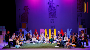 Ветеран СВО Вячеслав Левин принял участие в эстафете – чтении стихов Маршака в Воронежском ТЮЗе