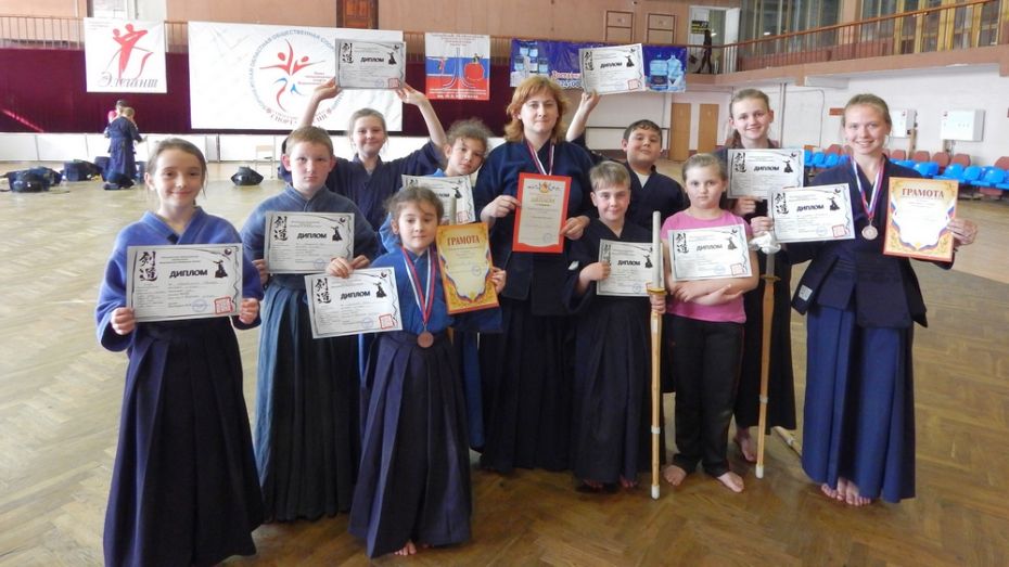Репьевский библиотекарь стала чемпионом области по кендо