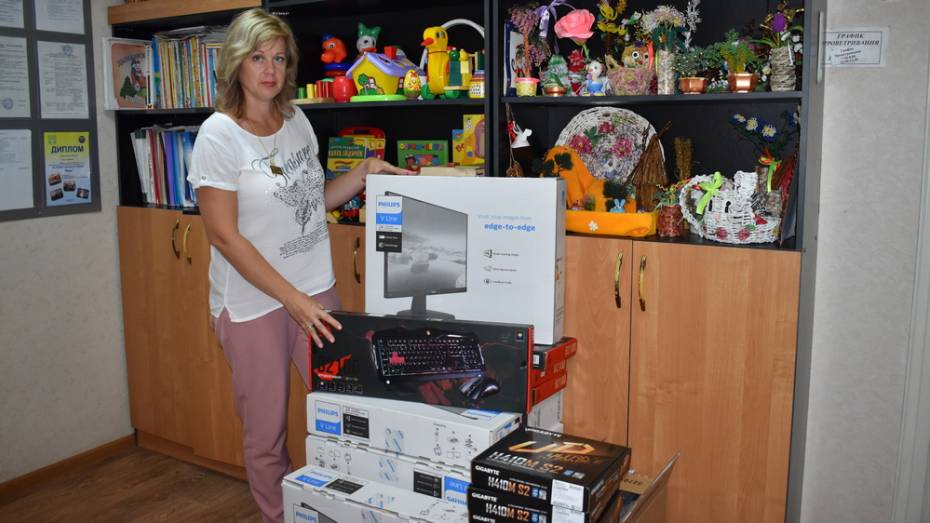 Компьютеры и тренажеры закупили для Борисоглебского детского реабилитационного центра
