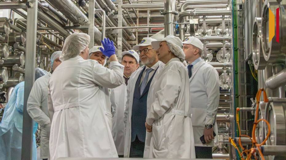 От сырья к стратегии: как визит сенаторов на «Молвест» обозначил путь к суверенитету в детском питании