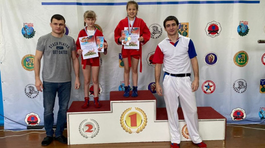 Юная поворинская спортсменка победила на соревнованиях по самбо в Балашове