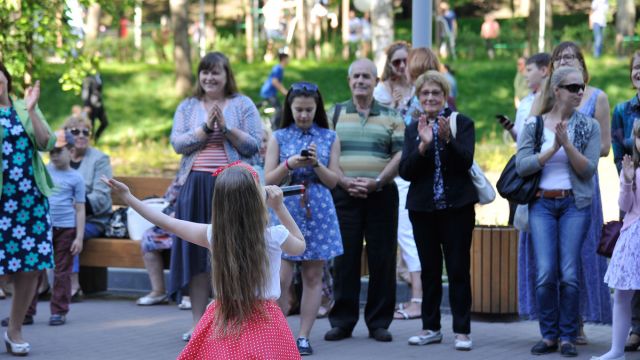 Горожан пригласили участвовать в вокальном конкурсе «Лучший голос Воронежа»