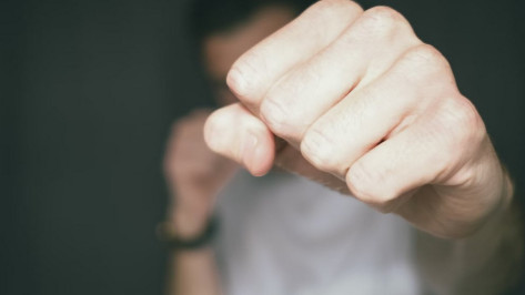 В Воронеже 19-летний юноша нокаутировал обидчика: возбуждено уголовное дело