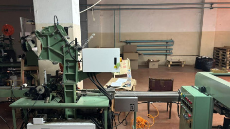 Воронежские полицейские поделились кадрами подпольного табачного завода