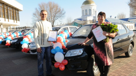 Кантемировские аграрии получили награды к профессиональному празднику
