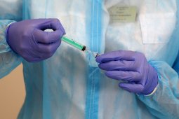 В Роспотребнадзоре анонсировали появление 5-й вакцины от коронавируса