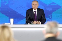 Владимир Путин: реновация школ в России будет идти на селе опережающими темпами