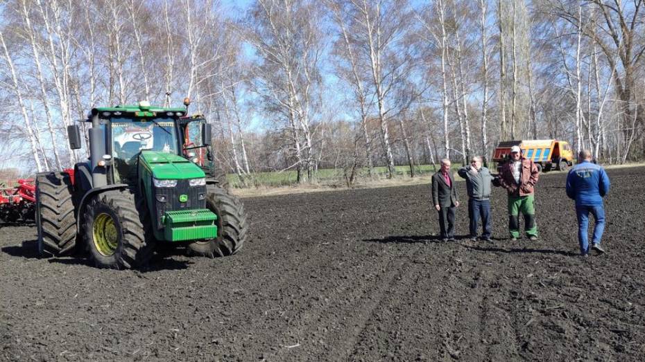 Аграрии Терновского района перевыполнили план по севу сахарной свеклы