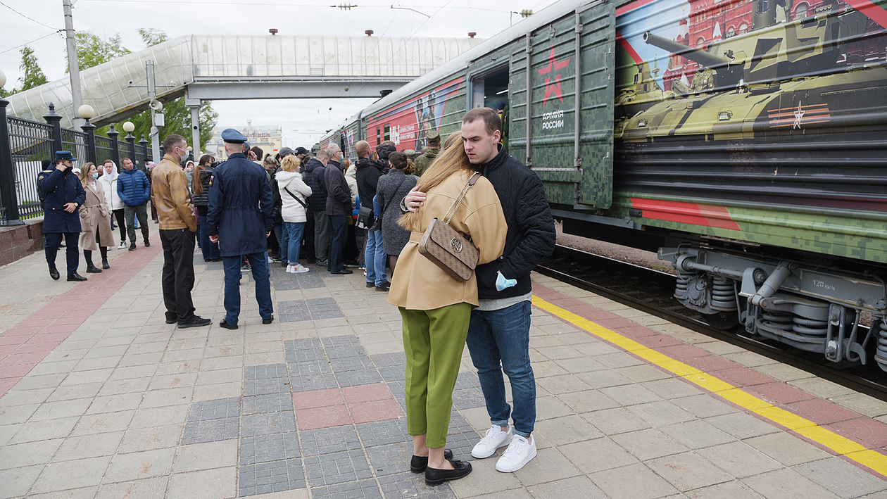 В одном составе. Воронежцы встретили агитпоезд «Мы – армия страны! Мы –  армия народа!» | 10.05.2021 | Воронеж - БезФормата