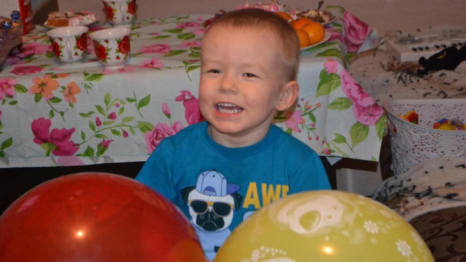 В Лисках родители 4-летнего мальчика с редким заболеванием крови вновь попросили помощи