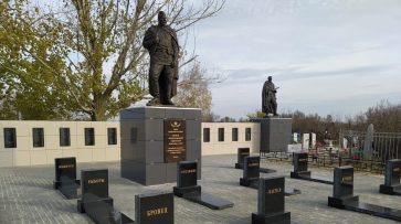 Воронежский губернатор: в этом году приведем в порядок более 30 мемориалов и памятников ВОВ