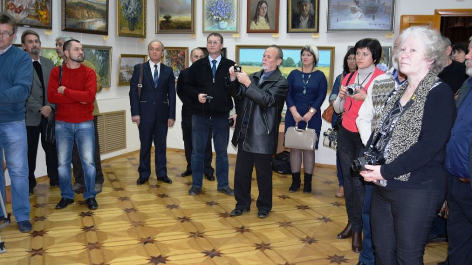 В Острогожском историко-художественном музее открылся вернисаж