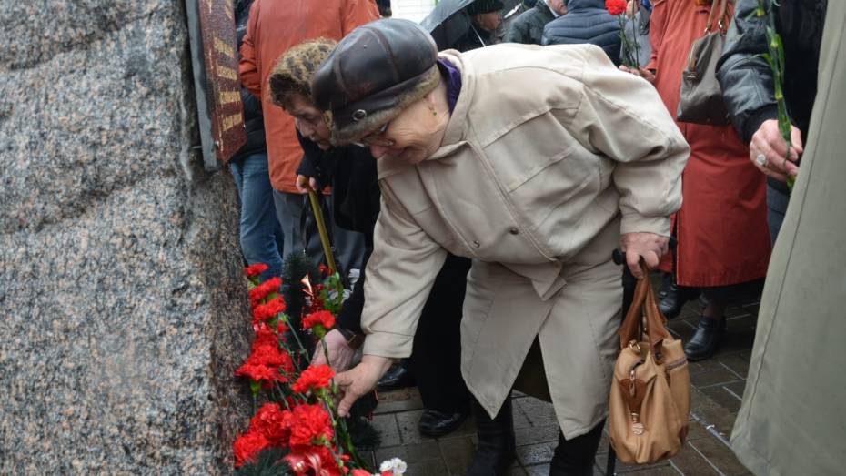 В Воронеже появился мемориал несовершеннолетним узникам фашистских концлагерей