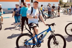 Глава администрации Терновского района на велосипеде доехал до таловского села за 8 часов