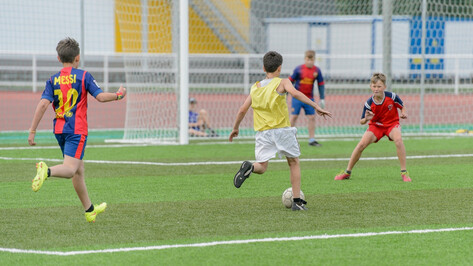 Воронежским мальчишкам дадут шанс на бесплатное обучение в футбольном «Милане»
