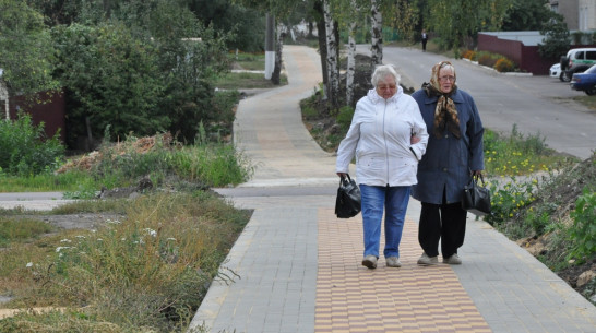 В Эртиле построили тротуар за 3,9 млн рублей