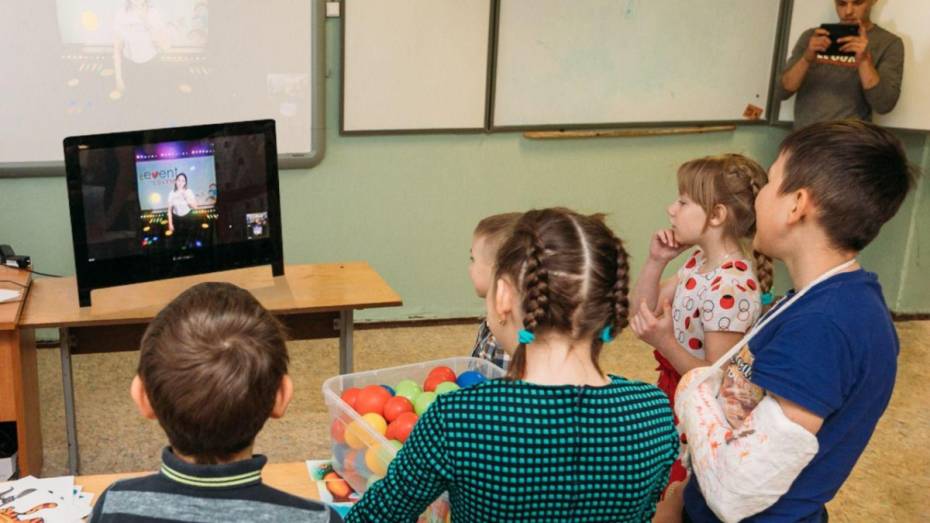 Воспитанники воронежской школы-интерната сыграли онлайн в «Форт Боярд»