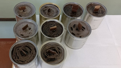 В селе Малая Грибановка открыли мастерскую по изготовлению окопных свечей