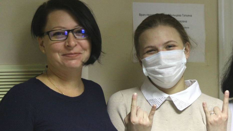 Жительница Аннинского района попросила помочь дочери с генетическим заболеванием