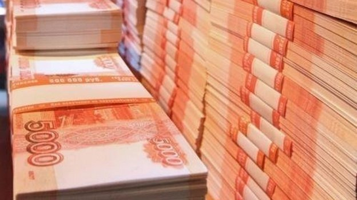 Пачка денег 30 миллионов рублей