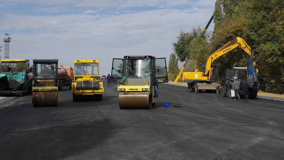 Воронежская область получит за 2 года почти 800 млн рублей на ремонт дорог