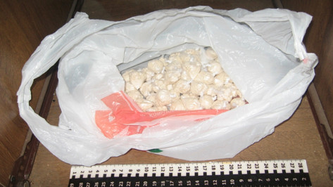 Воронежские полицейские поймали наркодилера с 25 пакетами героина