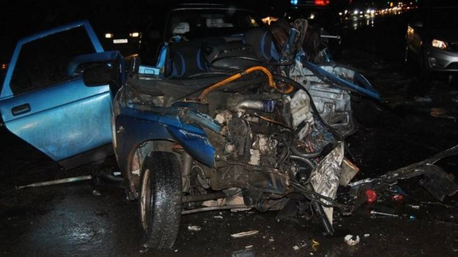 В ДТП под Семилуками погибли водители двух автомобилей