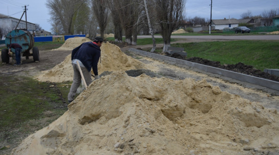 В петропавловском селе выложат тротуарные дорожки